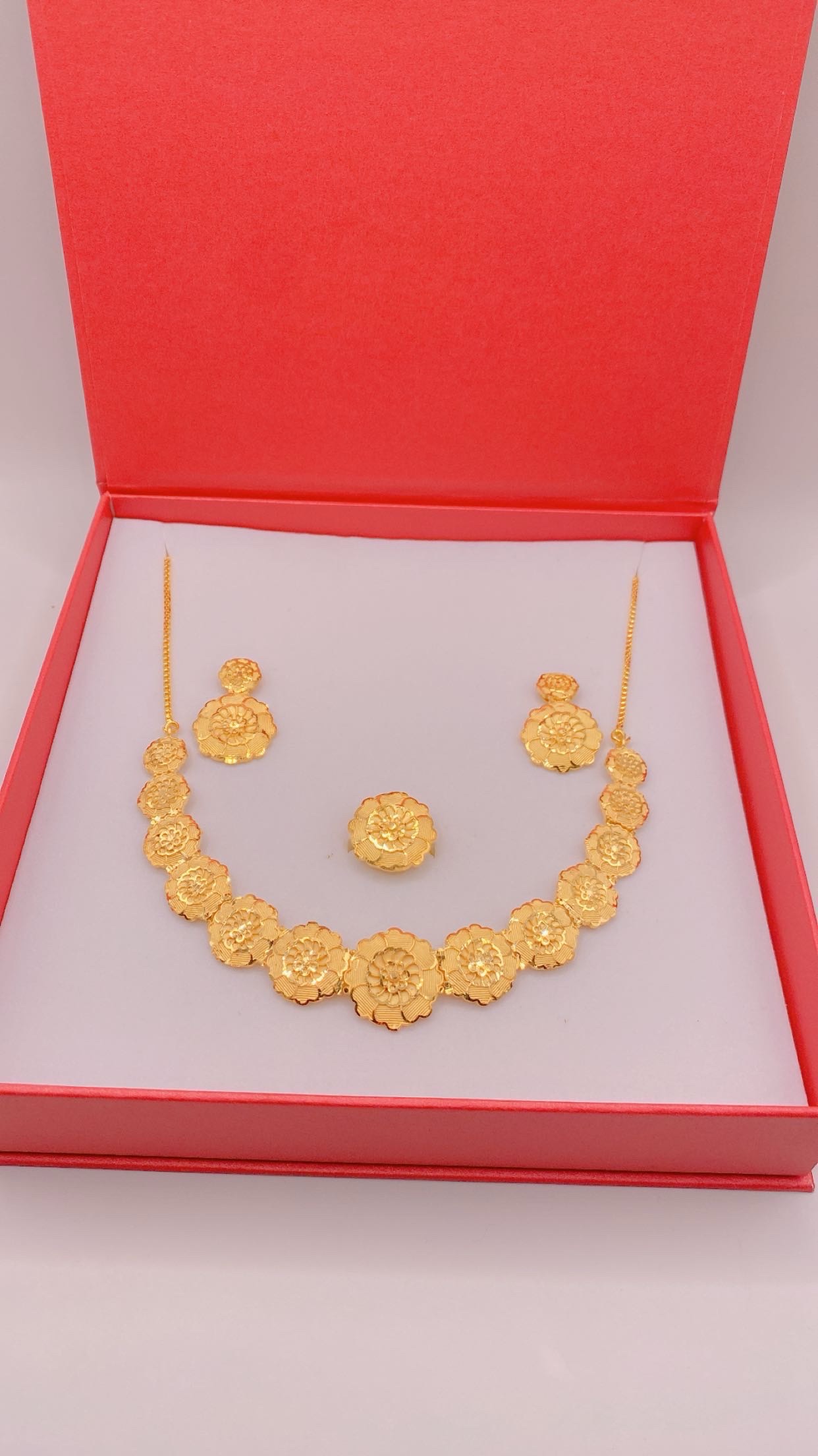 Parure  2
