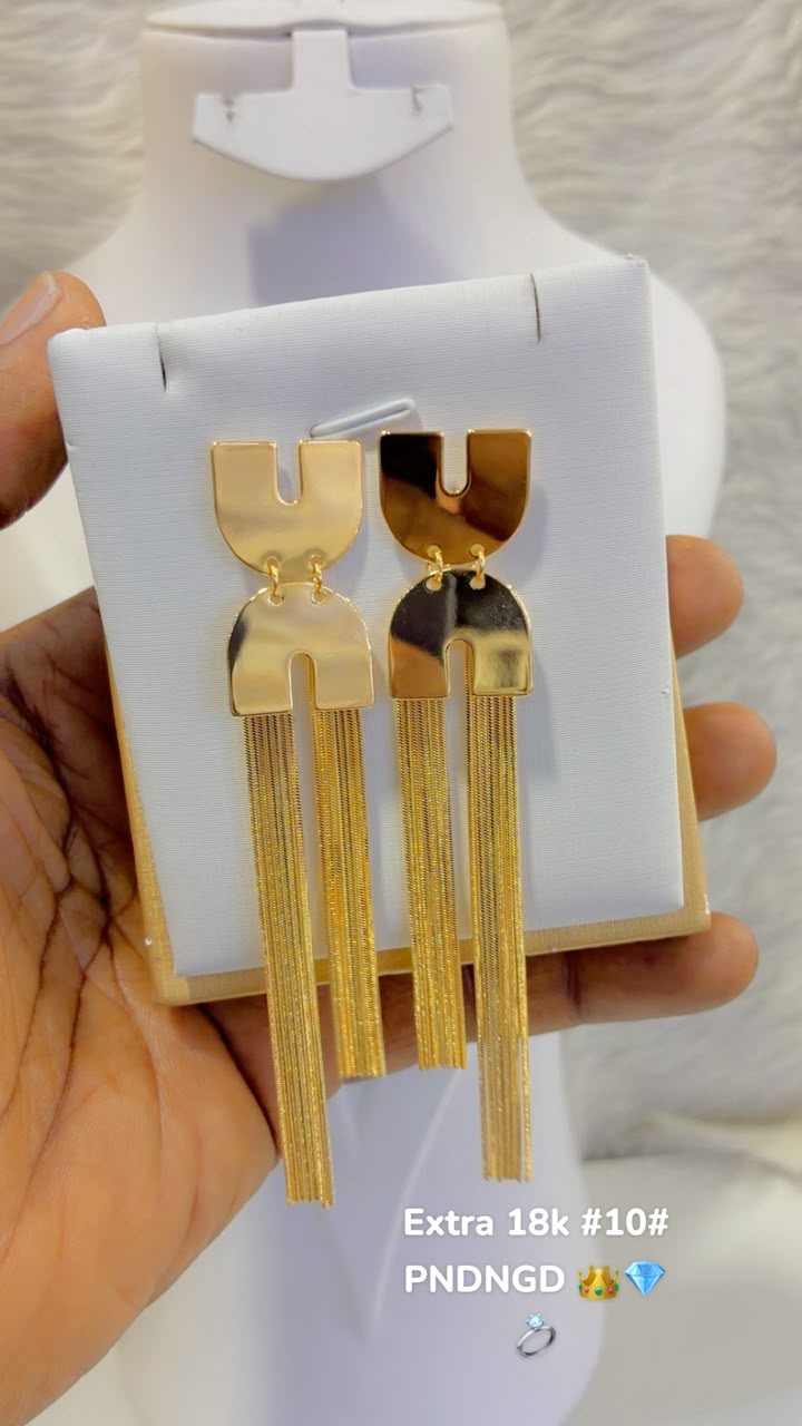 Boucles d’oreilles  2