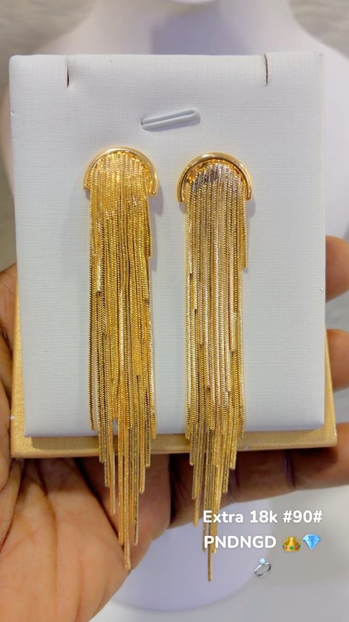 Boucles d’oreilles  4