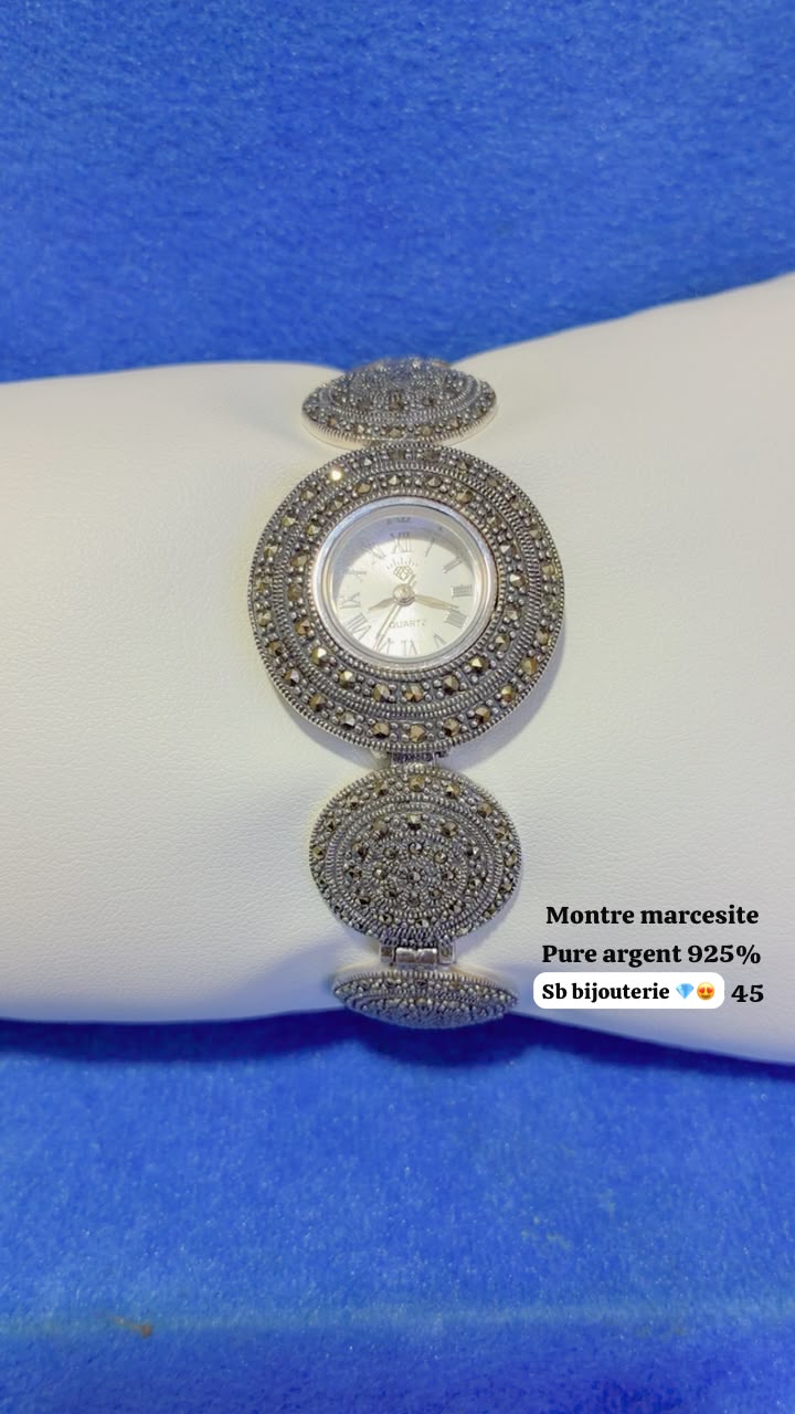 Montre marque size  2