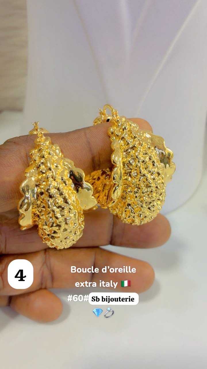 Boucles d’oreilles  4
